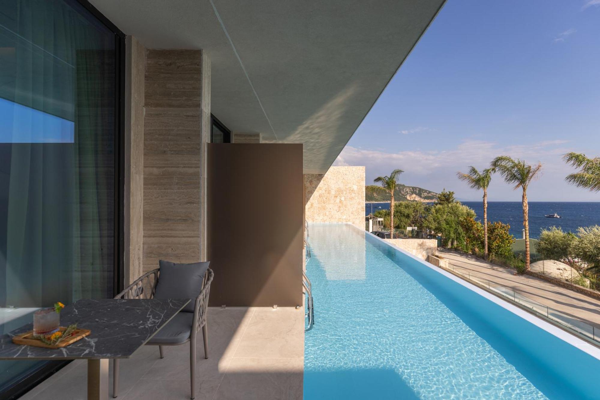 Beyond A Luxury Boutique Hotel Dhermi Ngoại thất bức ảnh